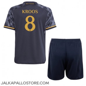 Real Madrid Toni Kroos #8 Vieraspaita Lapsille 2023-24 Lyhythihainen (+ shortsit)